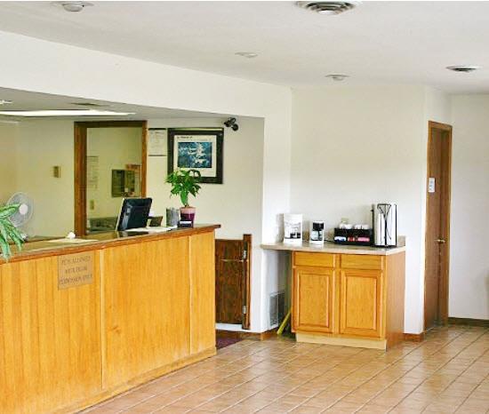 Americas Best Value Inn Knob Noster Interior foto