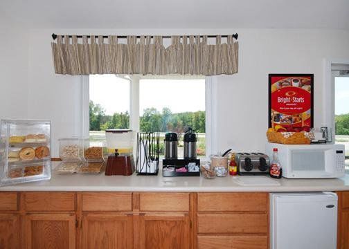 Americas Best Value Inn Knob Noster Restaurante foto
